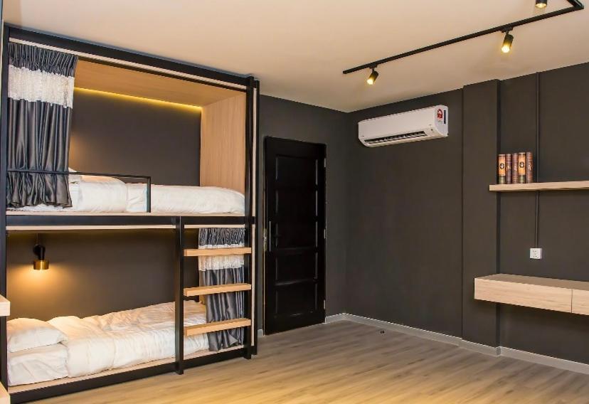 Rumah Tetamu Bunk Bunk Melaka Zewnętrze zdjęcie